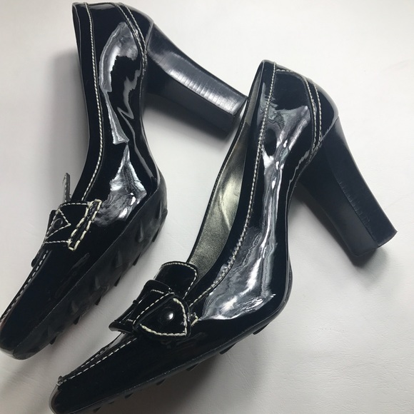 ✨Cole Haan✨Black Buckle Heels - Picture 4 of 8